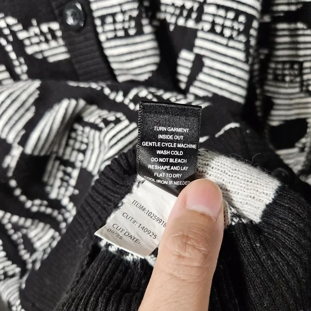 Hot Topic Sweater Womens Small Black White Stretch Skulls Cardigan Rock Punk